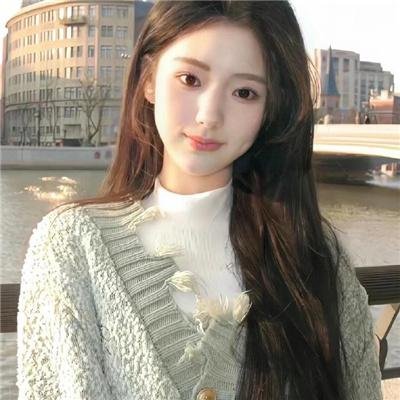 艺术系女生封面