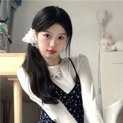 黑暗女巫封面